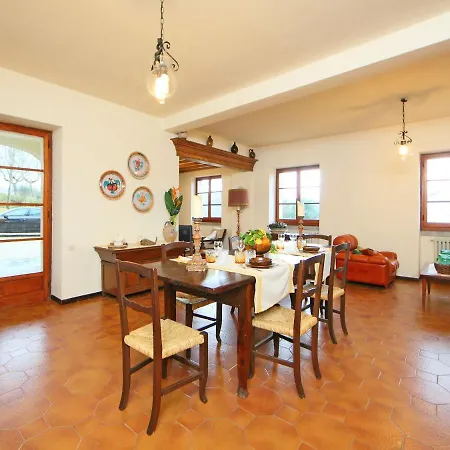Montebello By Interhome * Monterchi